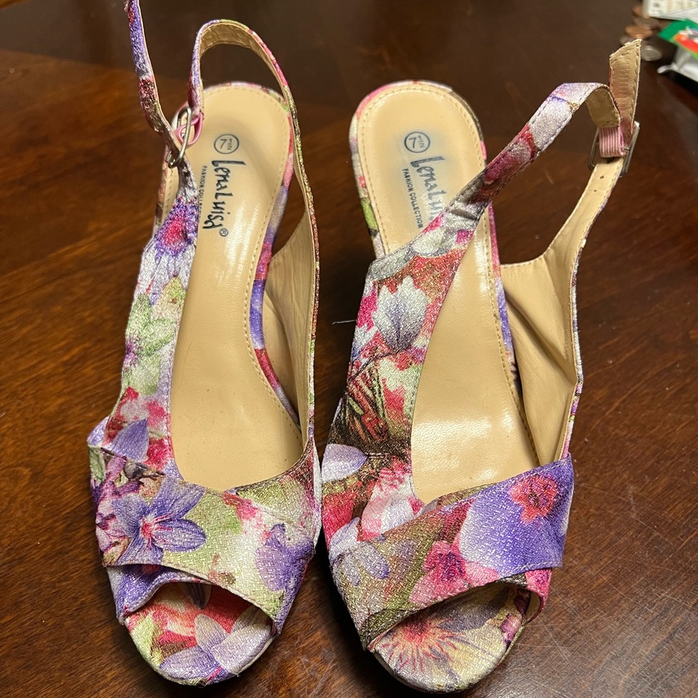 Women’s floral heels